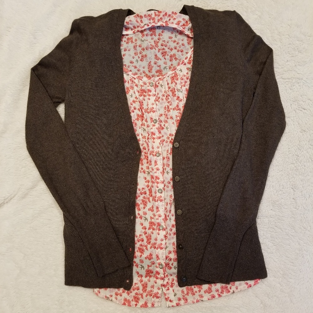 🌻 Mossismo Brown Cardigan